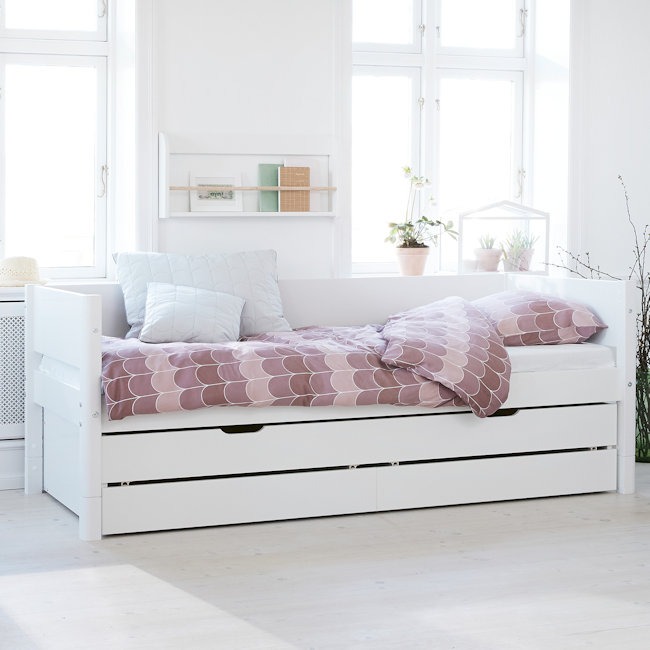 Geneigd zijn Regulatie stoeprand Flexa White bedbank 90 x 200 met uitschuifbed en 2 lades – White – Sterre +  Tijl