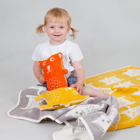 Klippan knuffel Little Bear geel sfeer